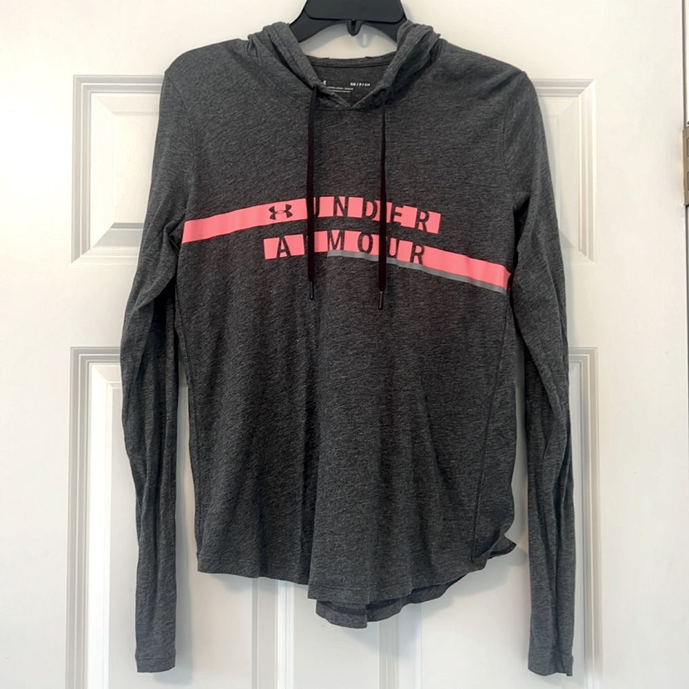 Under Armour Loose Fit Hoodie. Sz S